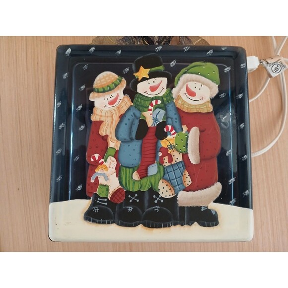 Seasons Holiday Collection Glass Light Up Christmas Present Block with Snowmen - Picture 4 of 14